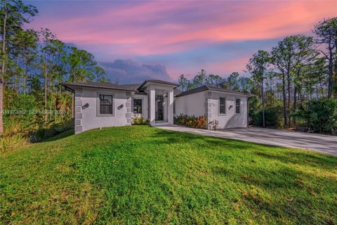 4163 31st Ave NE Naples FL 34120