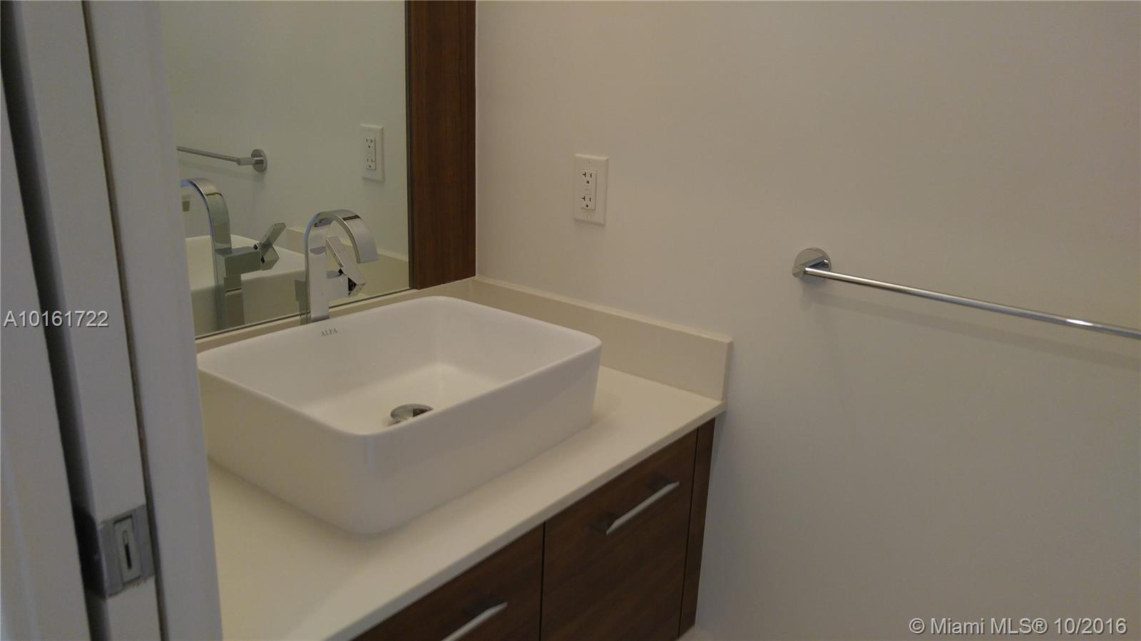 THE CRIMSON - Residential Lease