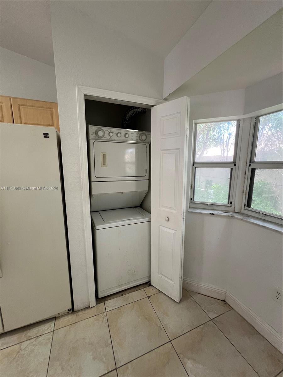 VENETIA GARDENS CONDO - Residential