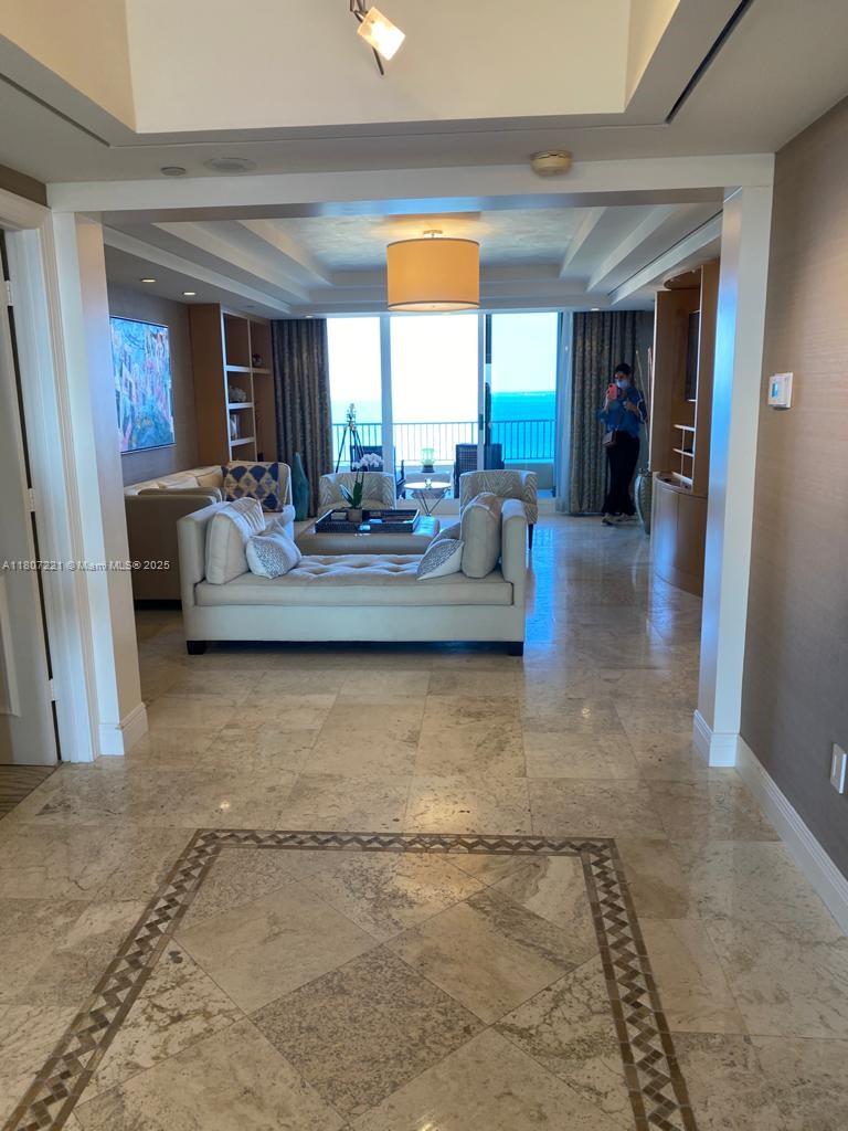 CLUB TOWER TWO CONDO - Residential Lease