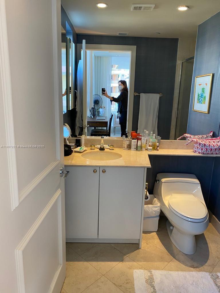 CLUB TOWER TWO CONDO - Residential Lease