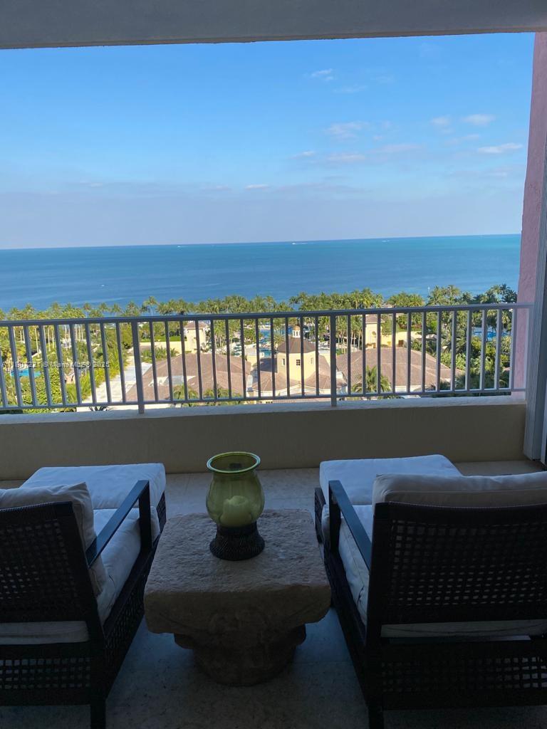 CLUB TOWER TWO CONDO - Residential Lease