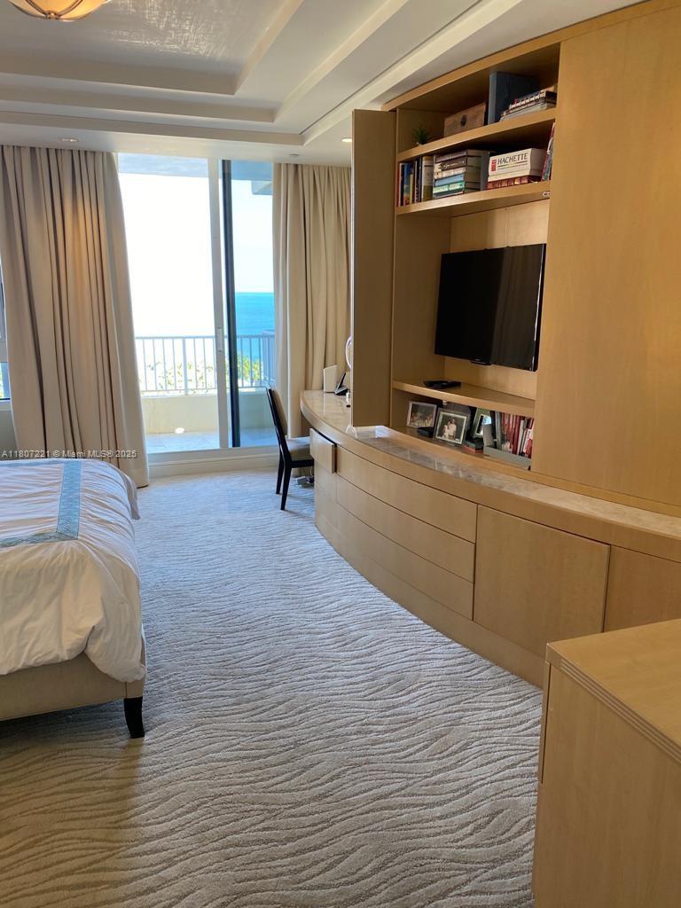 CLUB TOWER TWO CONDO - Residential Lease