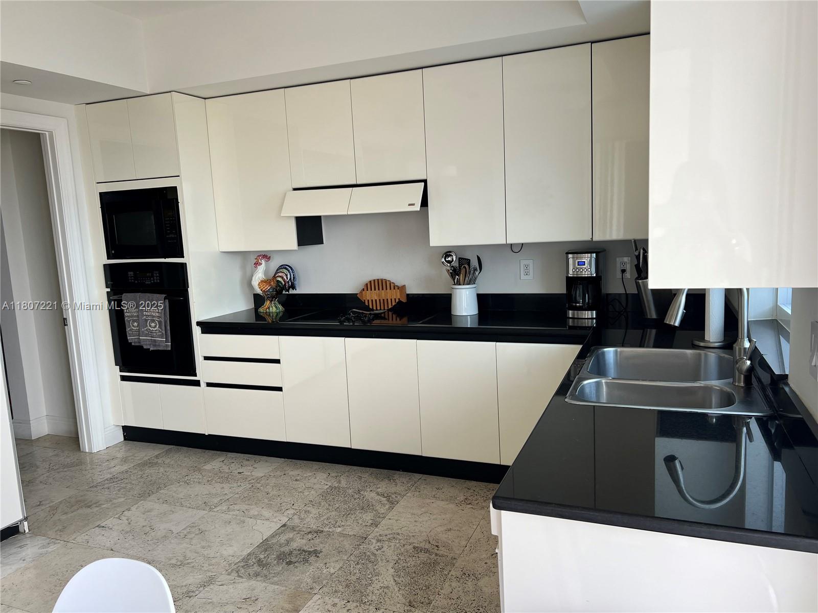 CLUB TOWER TWO CONDO - Residential Lease