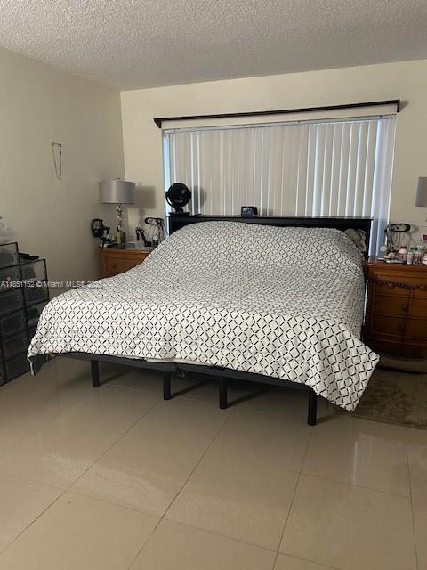 BRENTWOOD WEST TOWNHOUSES - Residential Lease