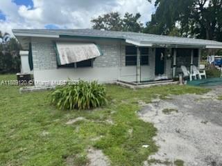 OAKLAND PARK SECOND ADD - Residential