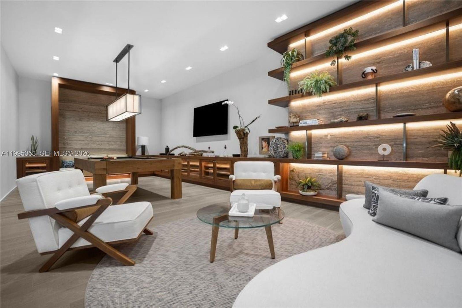 2200 FORT LAUDERDALE BEAC - Residential