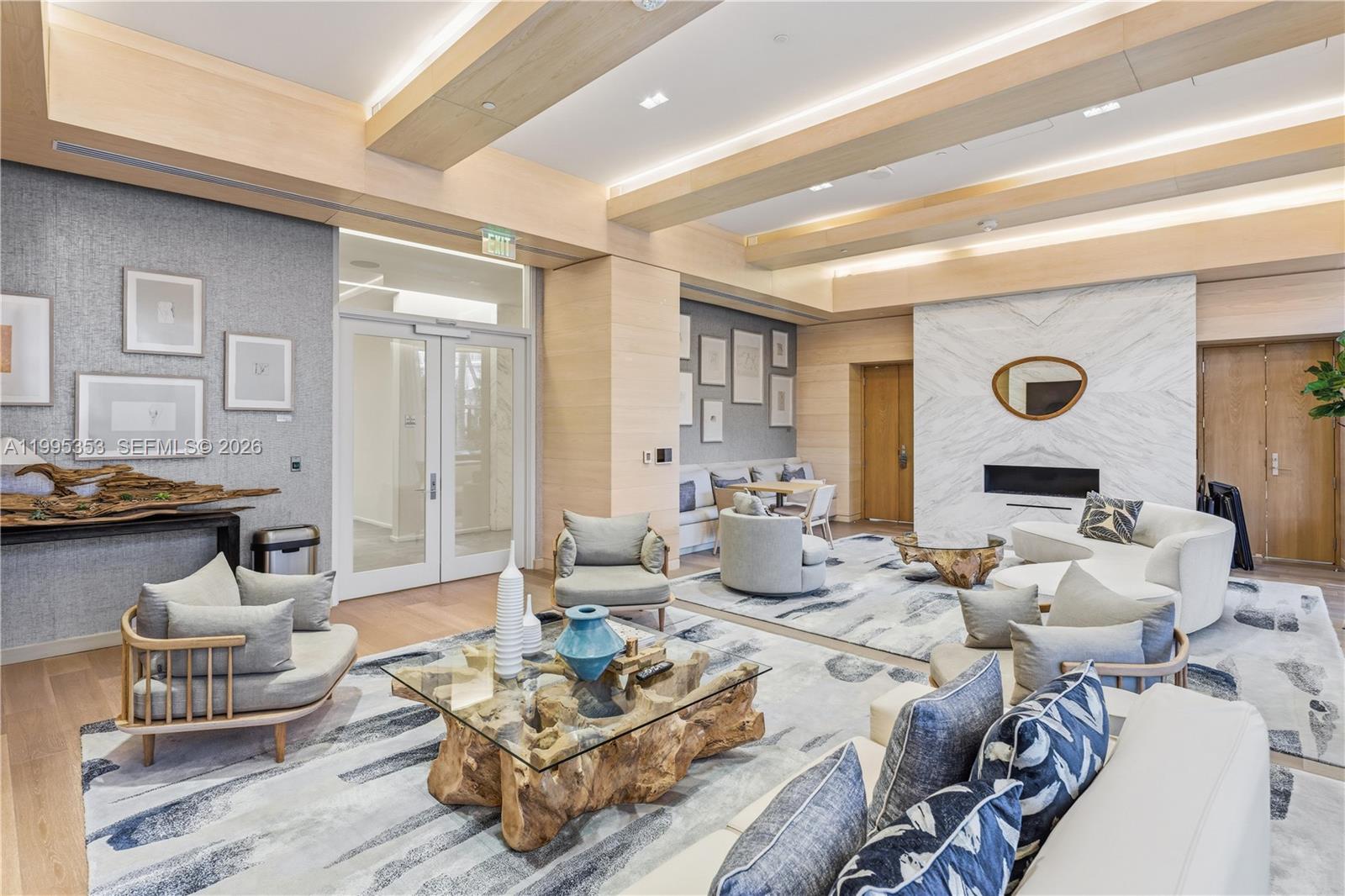 2200 FORT LAUDERDALE BEAC - Residential