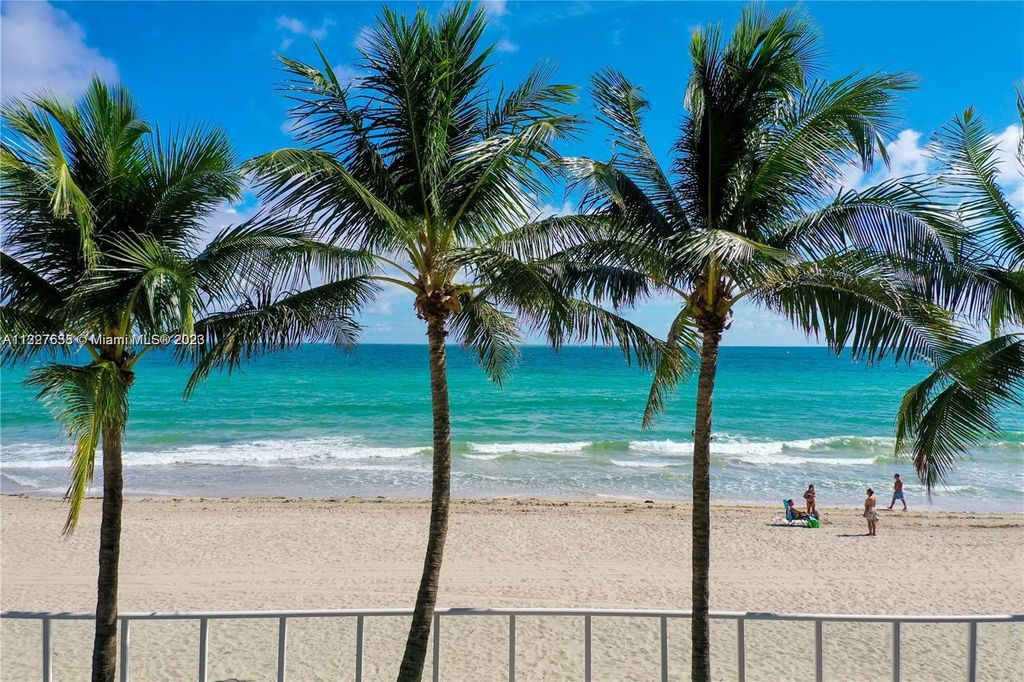 Photo of 3001 S Ocean Dr #1543, Hollywood, FL 33019 (MLS # A11327638)