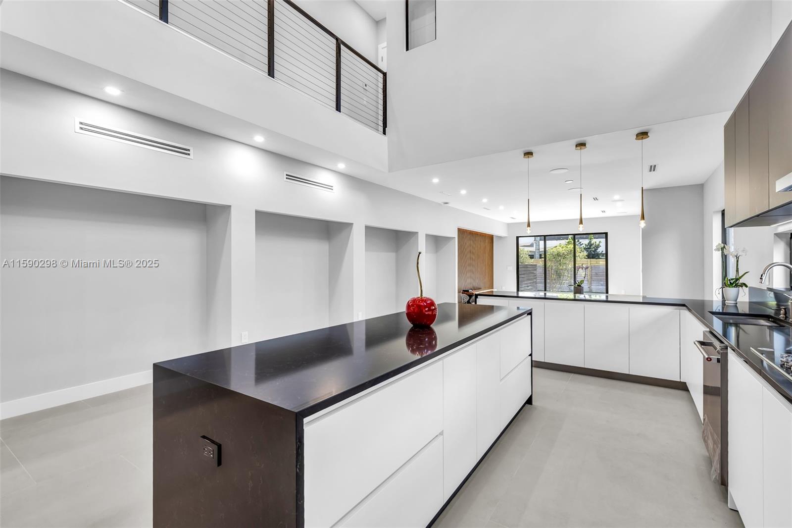 LAUDERDALE - Residential