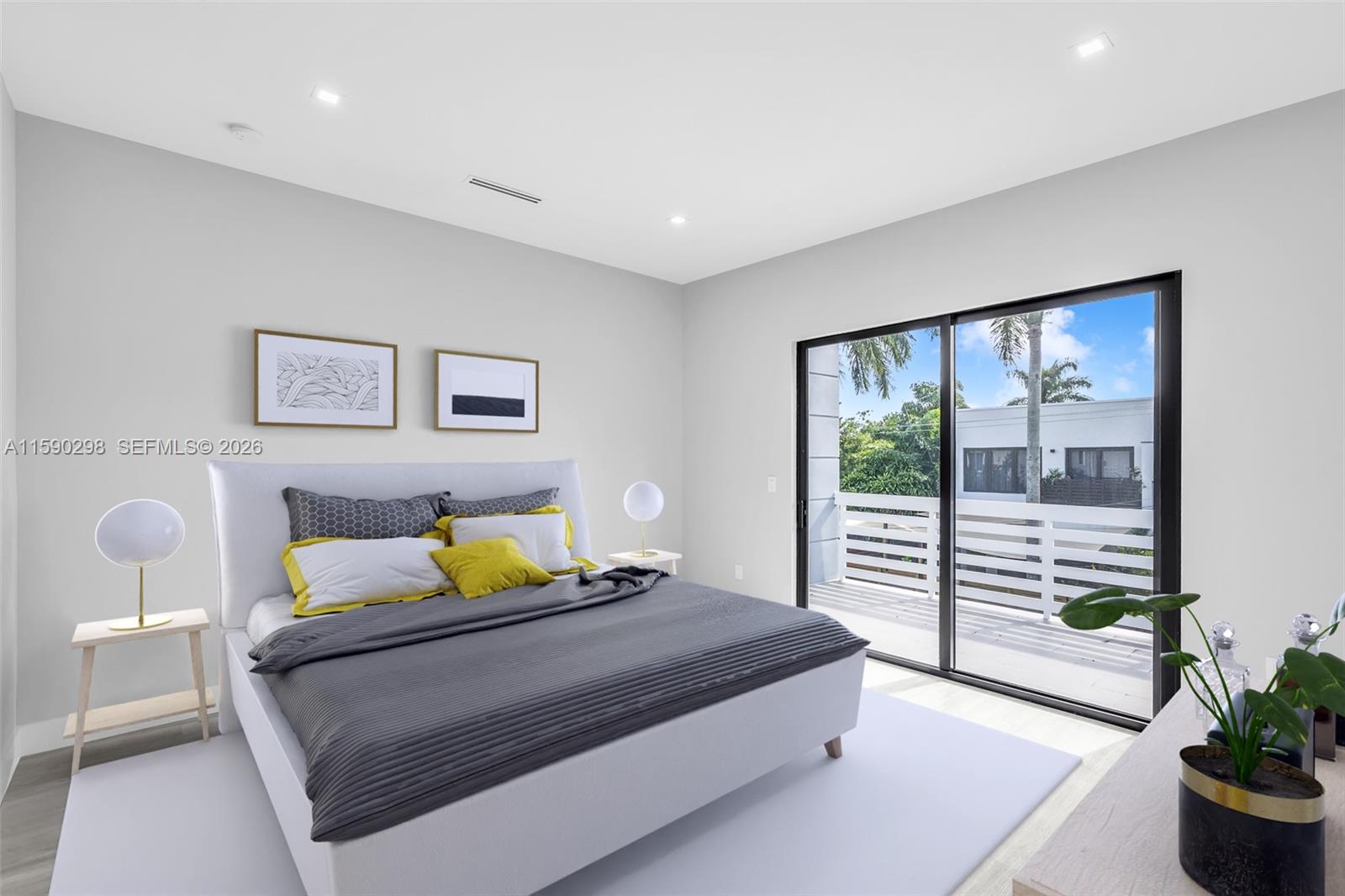 LAUDERDALE - Residential