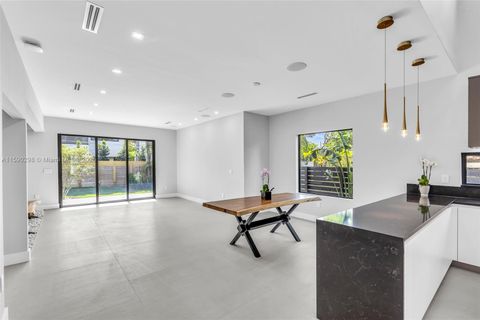 808 SW 9th St 808-B Fort Lauderdale FL 33315