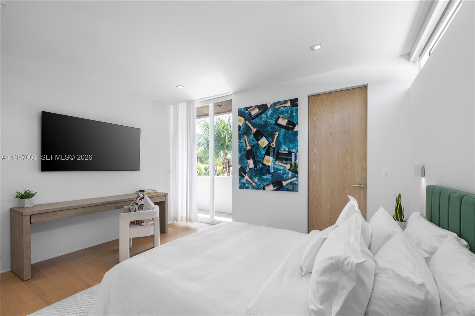 NAUTILUS SUB - Residential