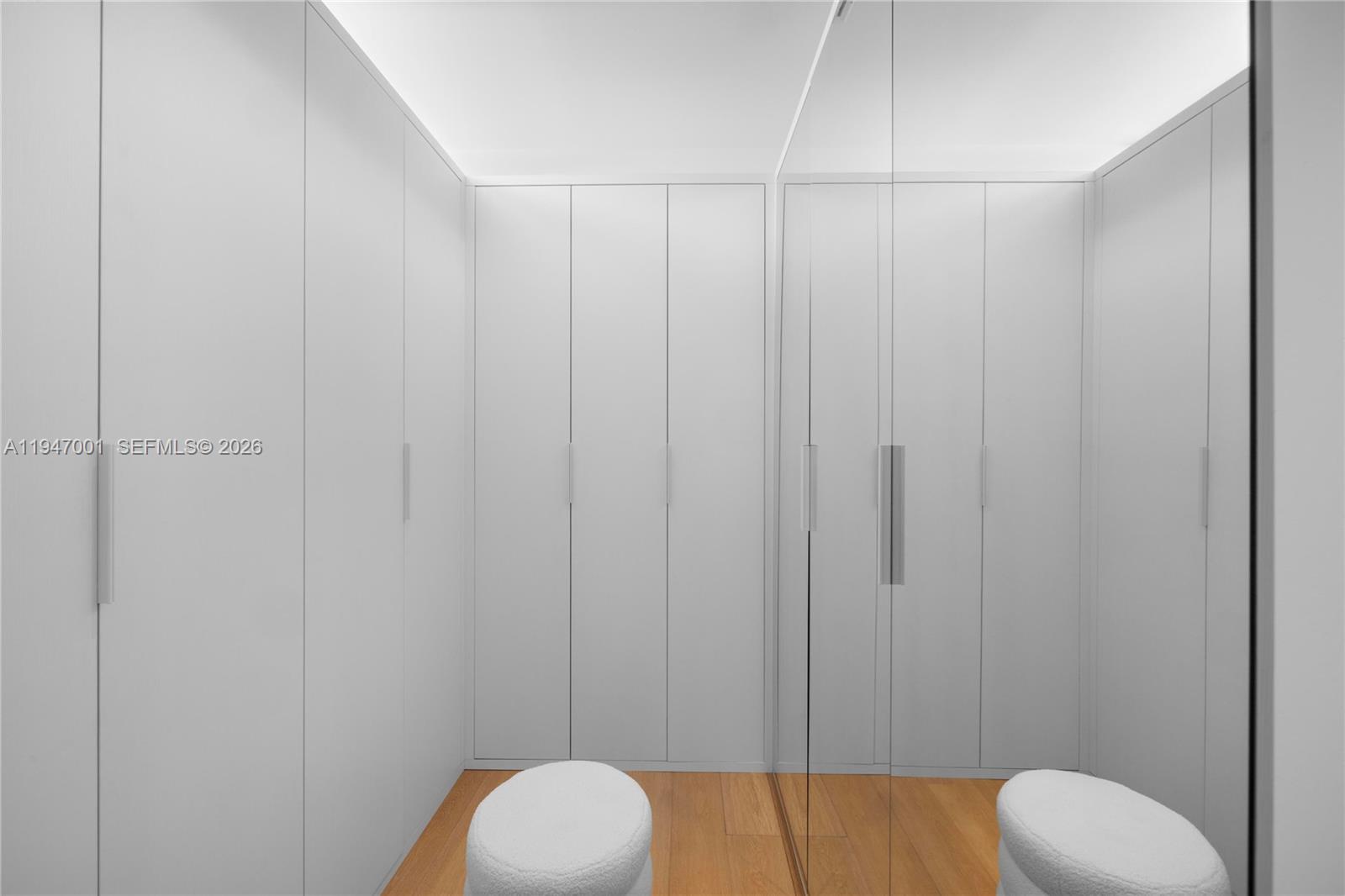 NAUTILUS SUB - Residential