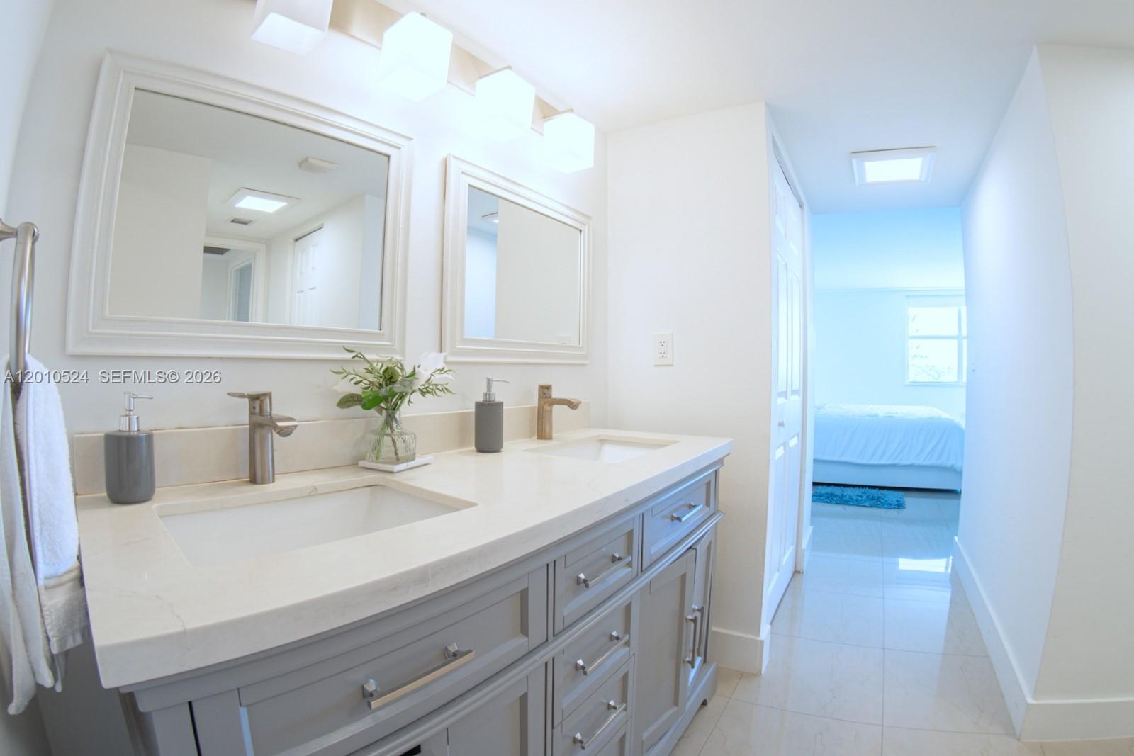 BONAVIDA CONDO - Residential