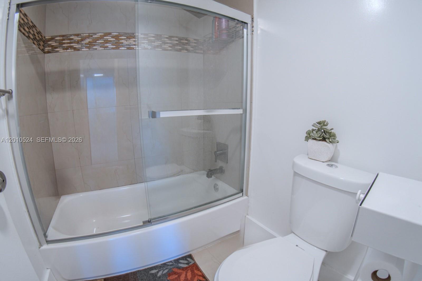 BONAVIDA CONDO - Residential
