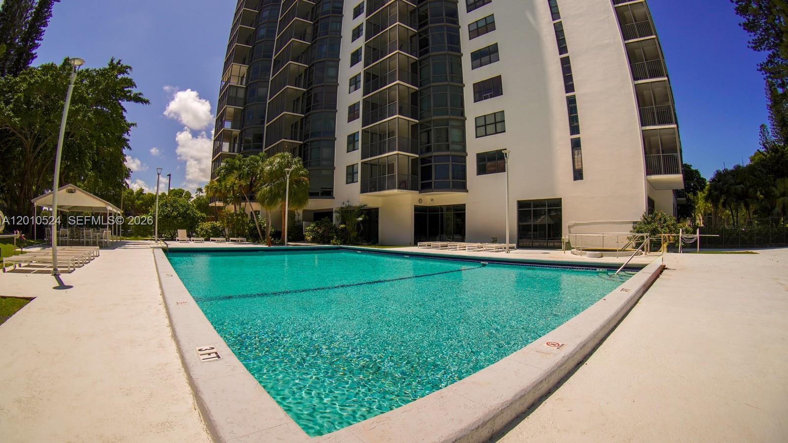 BONAVIDA CONDO - Residential