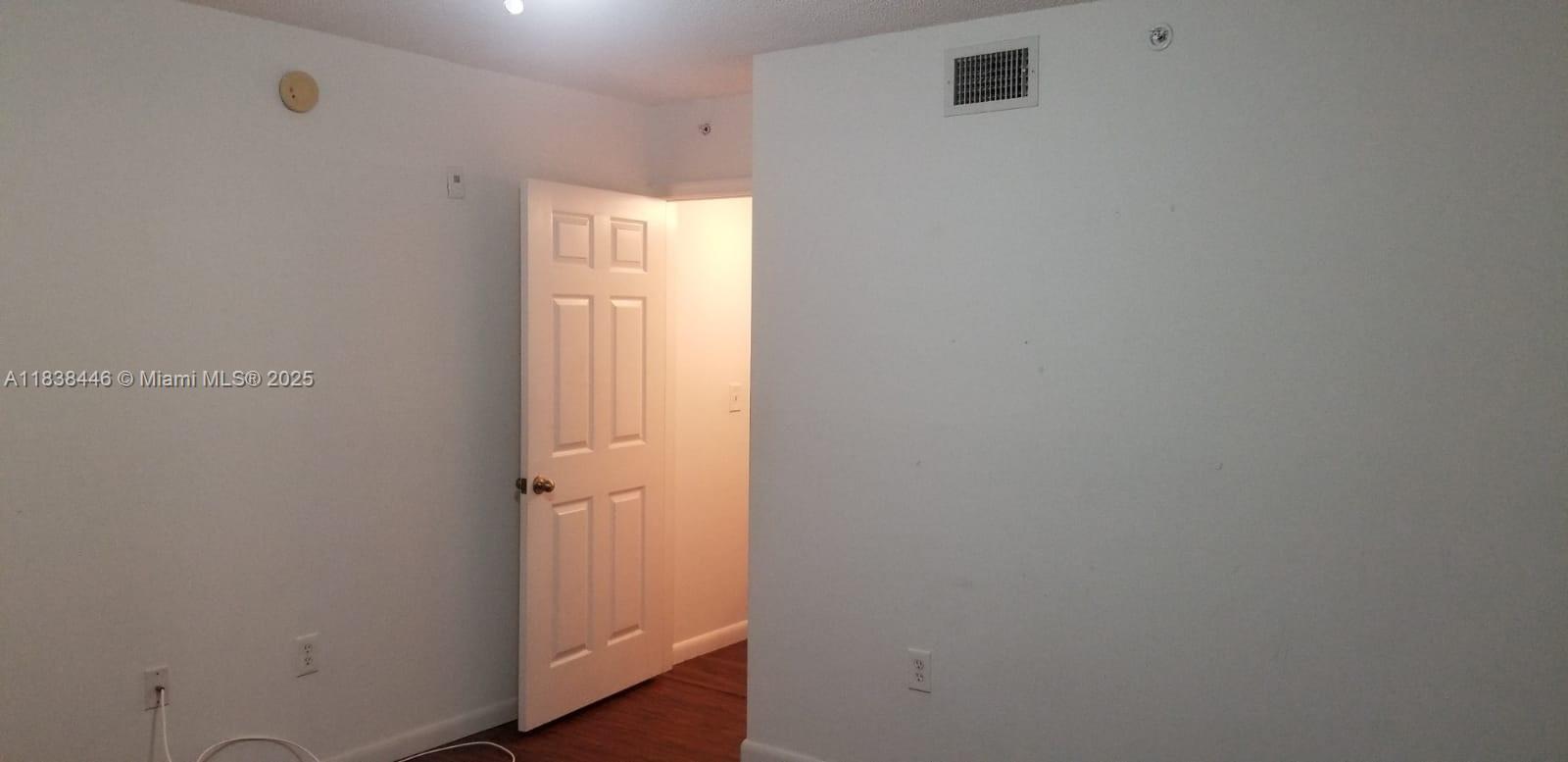 DEVONAIRE CONDO AT PEMBRO - Residential Lease