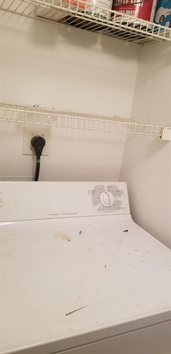 DEVONAIRE CONDO AT PEMBRO - Residential Lease