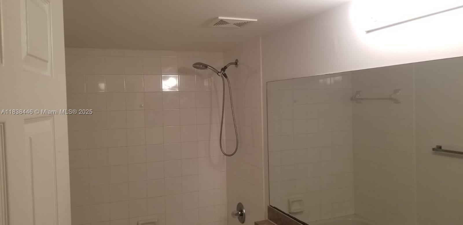 DEVONAIRE CONDO AT PEMBRO - Residential Lease