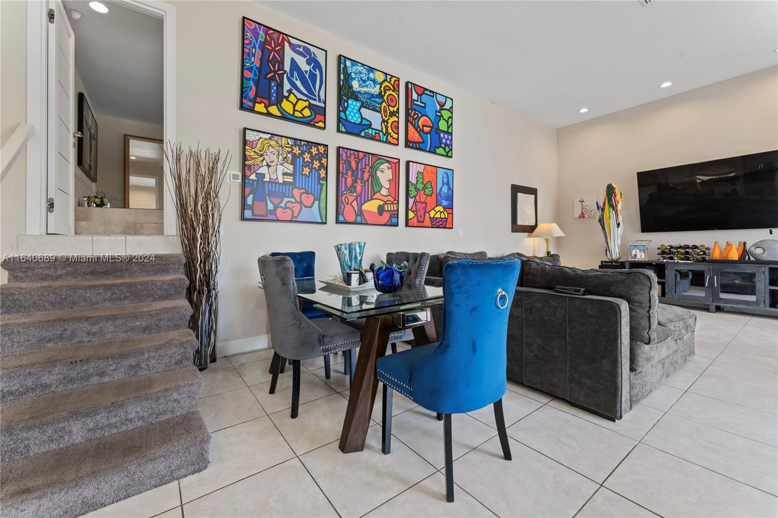 LAUDERDALE BEACH EXT UNIT - Residential