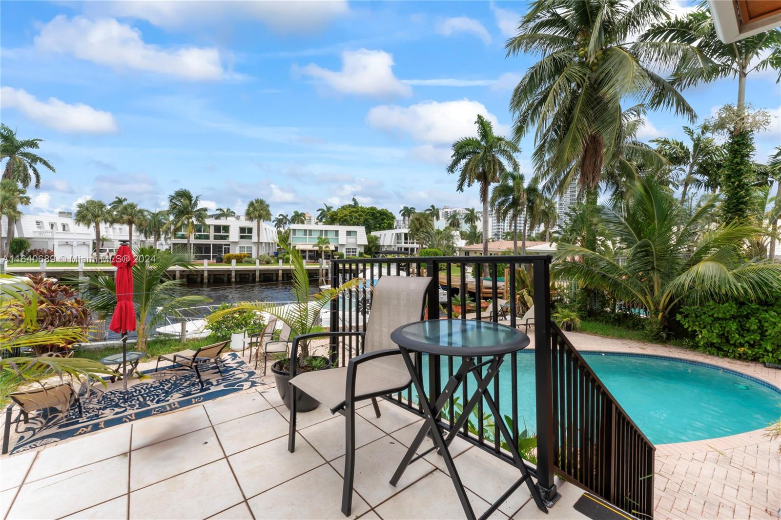 LAUDERDALE BEACH EXT UNIT - Residential