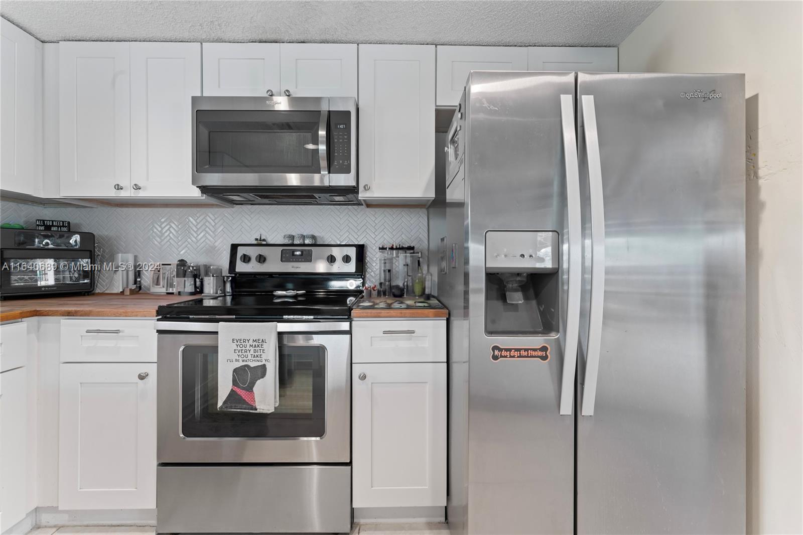 LAUDERDALE BEACH EXT UNIT - Residential