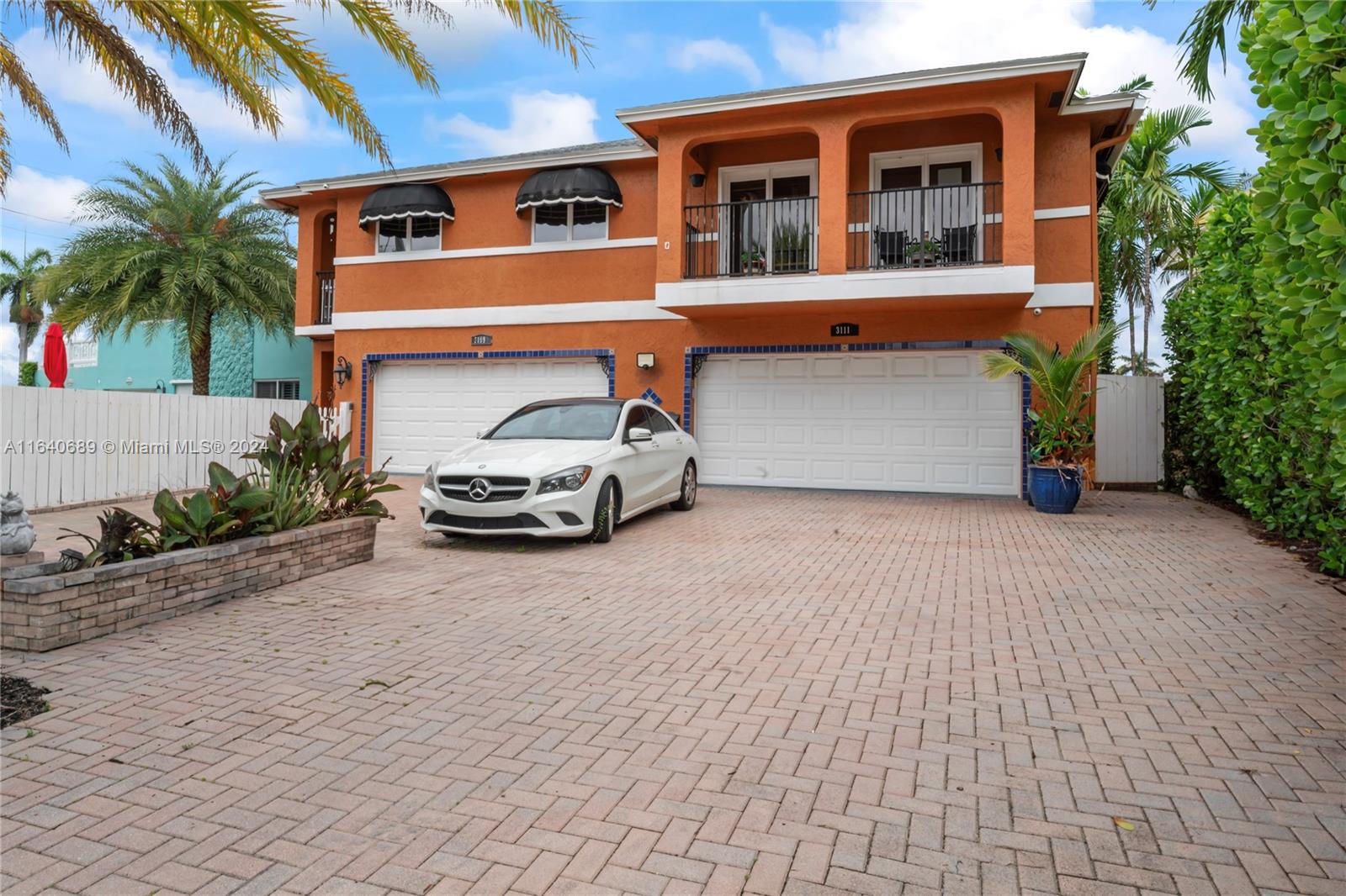 LAUDERDALE BEACH EXT UNIT - Residential