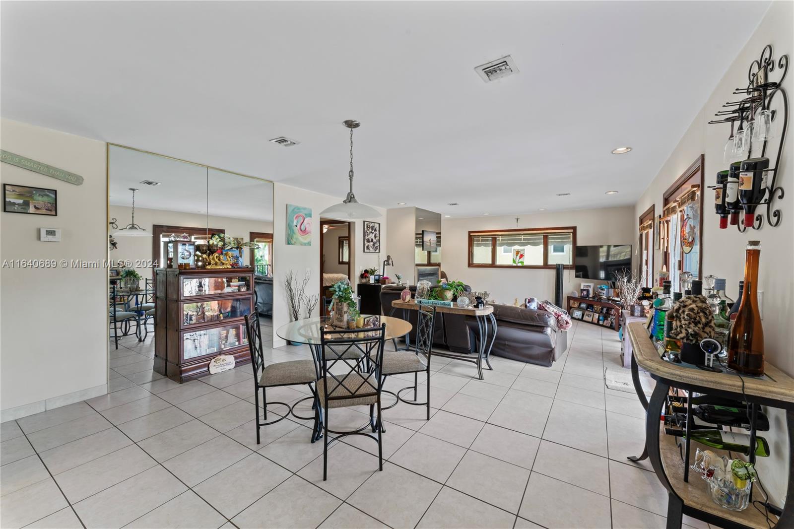 LAUDERDALE BEACH EXT UNIT - Residential