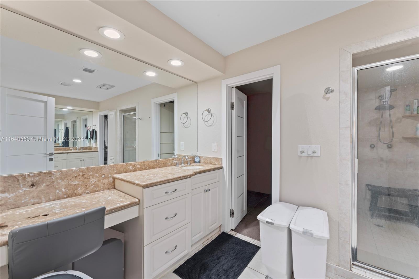 LAUDERDALE BEACH EXT UNIT - Residential