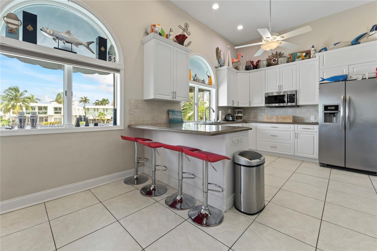 LAUDERDALE BEACH EXT UNIT - Residential