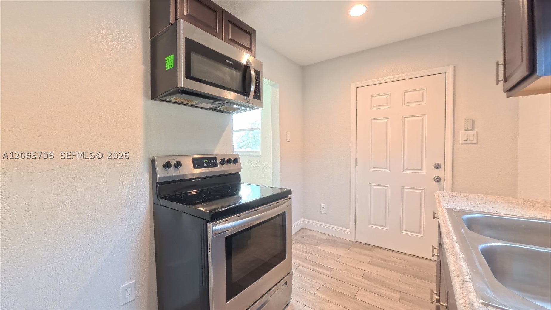 3156 NW 55th St