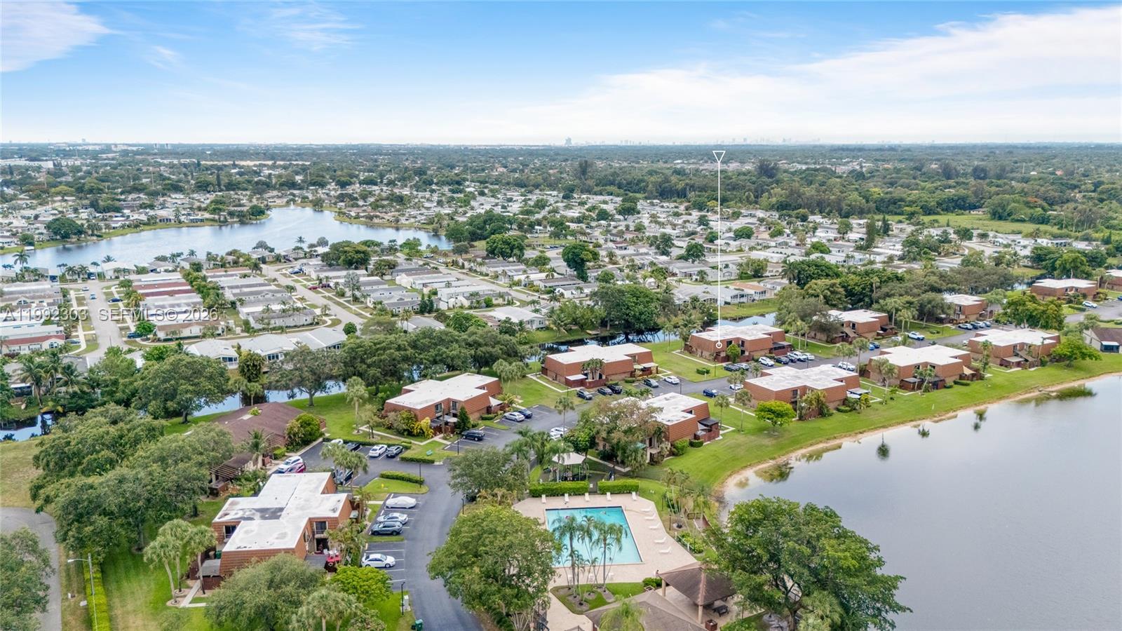 C H E ACRES - Residential