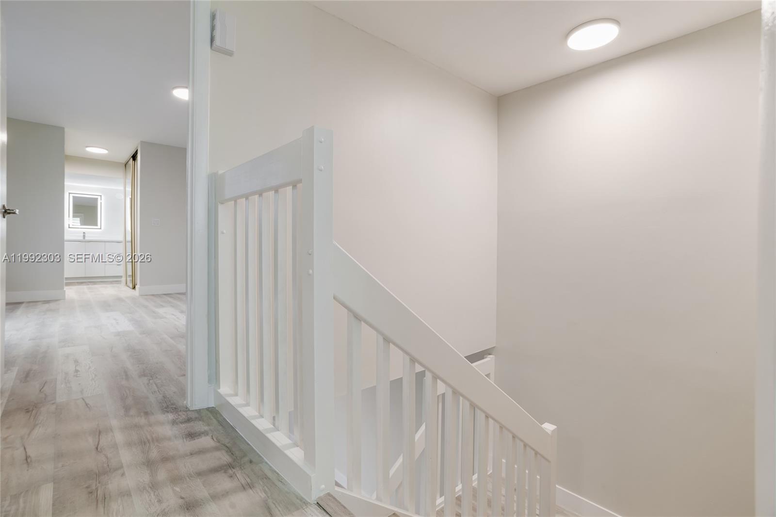 C H E ACRES - Residential