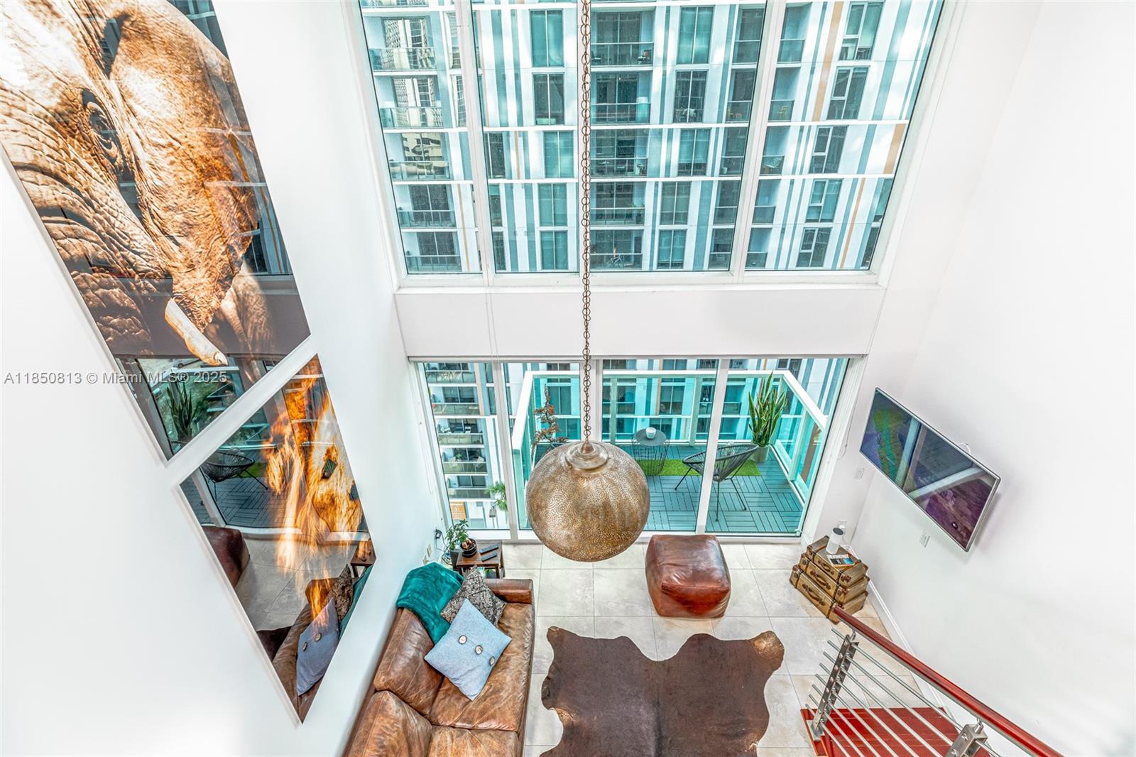 Available now this fully furnished loft-style apartment at Brickell on the River is offered for flexible lease terms, including short-term and seasonal rentals (30-day minimum) as well as annual leases. The unit boasts modern finishes, double-height ceilings, a fully equipped kitchen. Move-in ready and ideal for professionals or corporate relocations. Centrally located in the heart of Brickell, just steps from restaurants, markets, Metromover, and the riverwalk. Seasonal pricing available upon request.