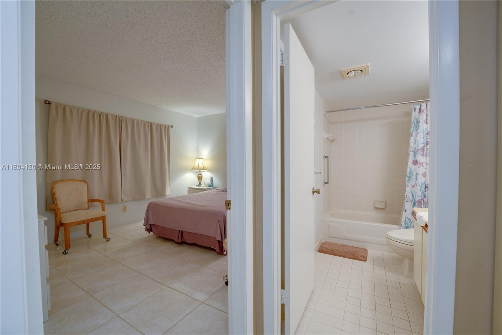 MEADOWBROOK LAKES VIEW CO - Residential