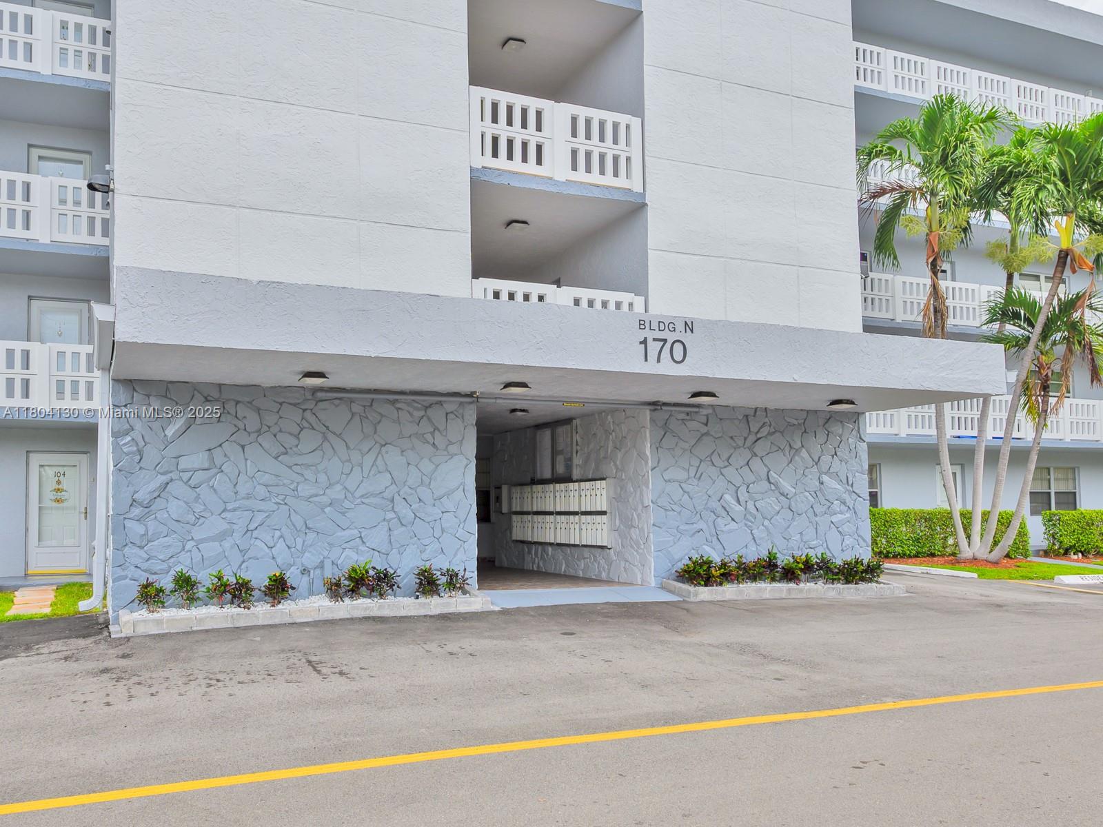 170 SE 5th Ave 505