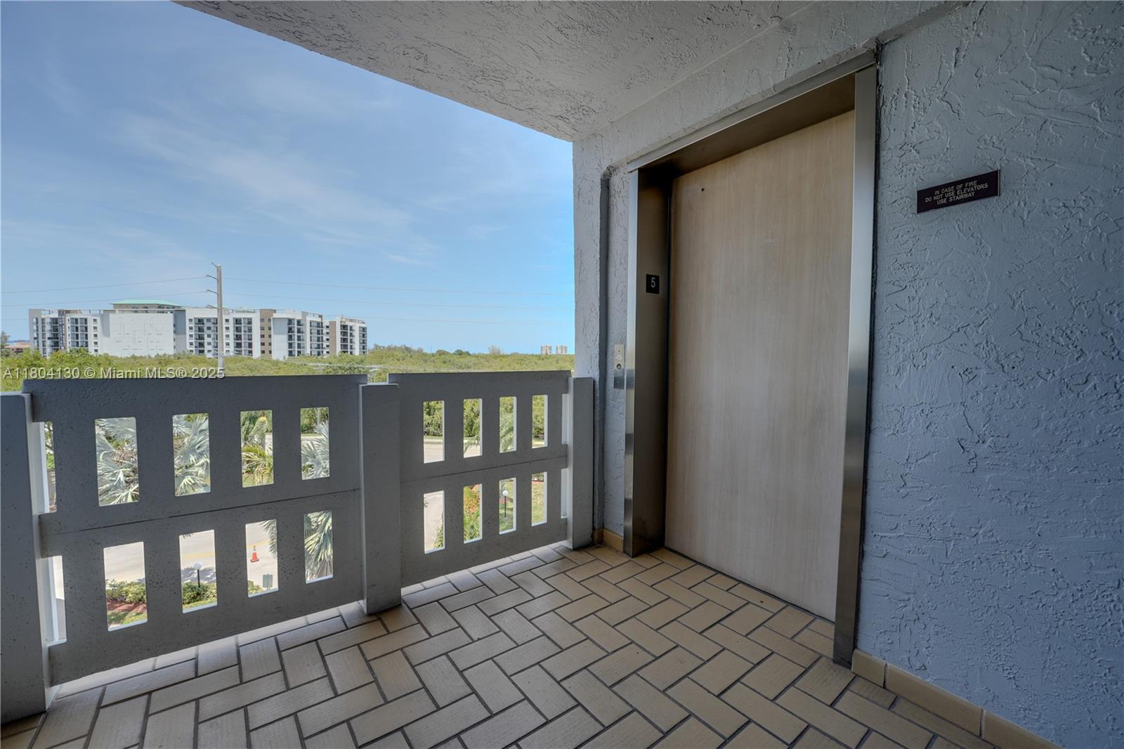 170 SE 5th Ave 505