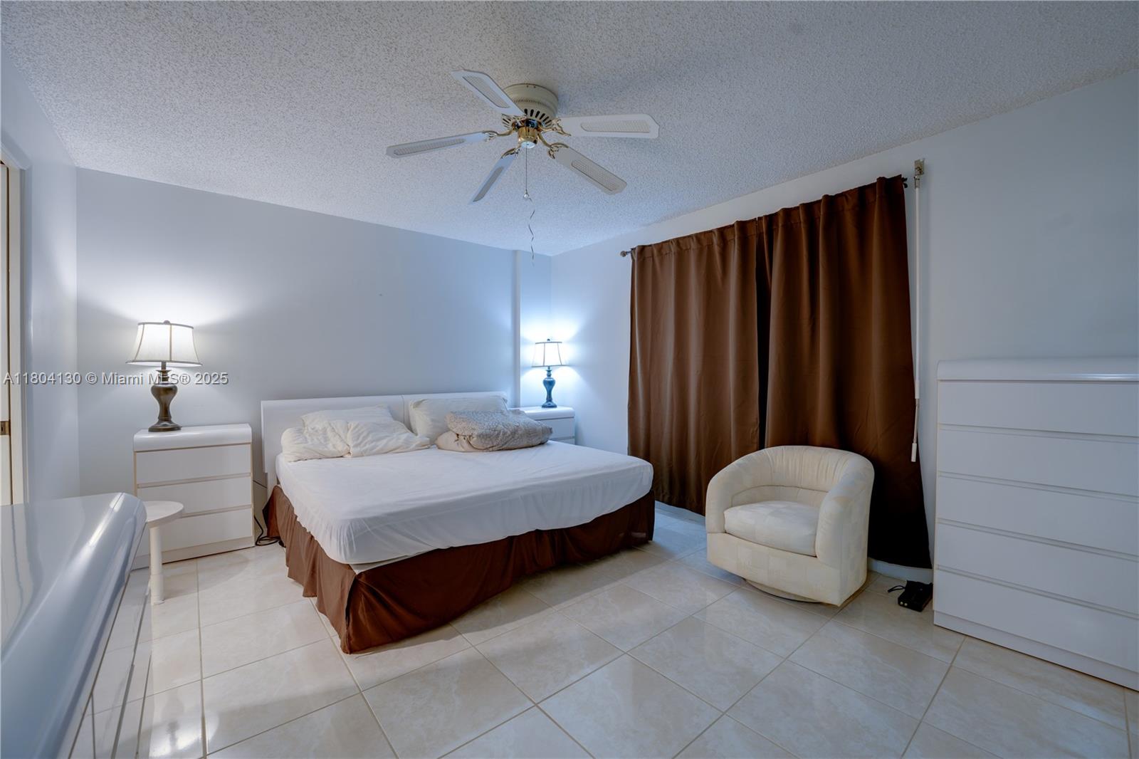 MEADOWBROOK LAKES VIEW CO - Residential