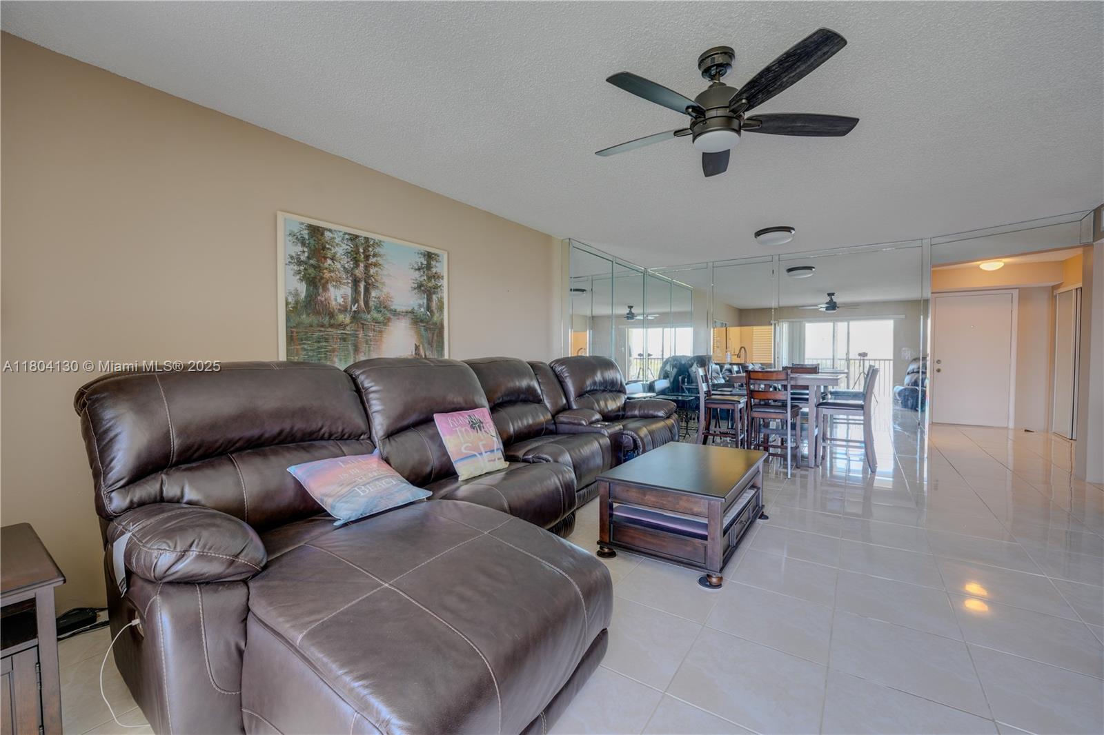 MEADOWBROOK LAKES VIEW CO - Residential