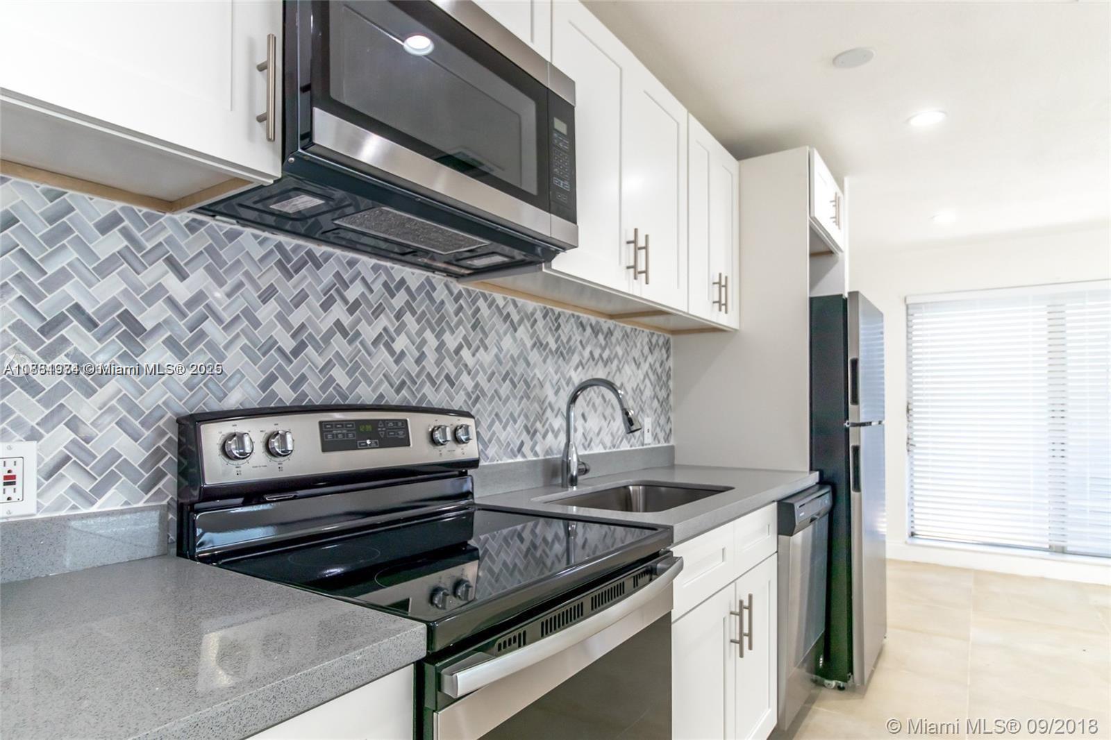 EDGEWATER ESTATES 1ST ADD - Residential Income