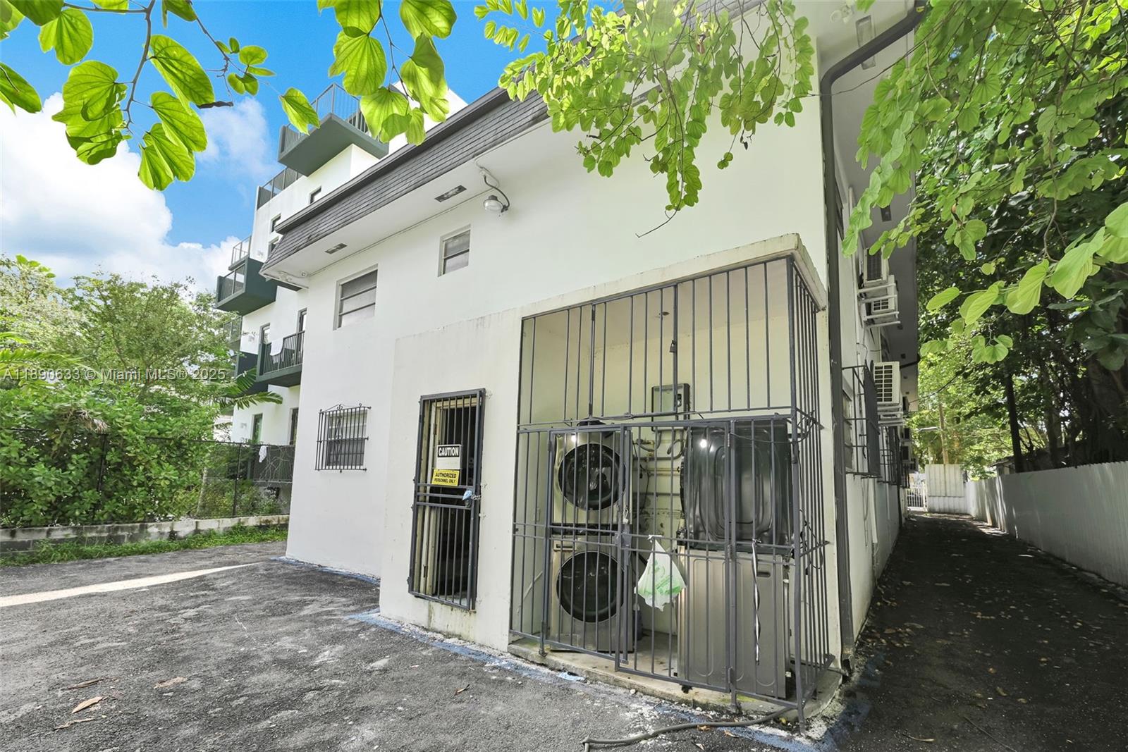 CITY OF MIAMI SOUTH - Residential Income