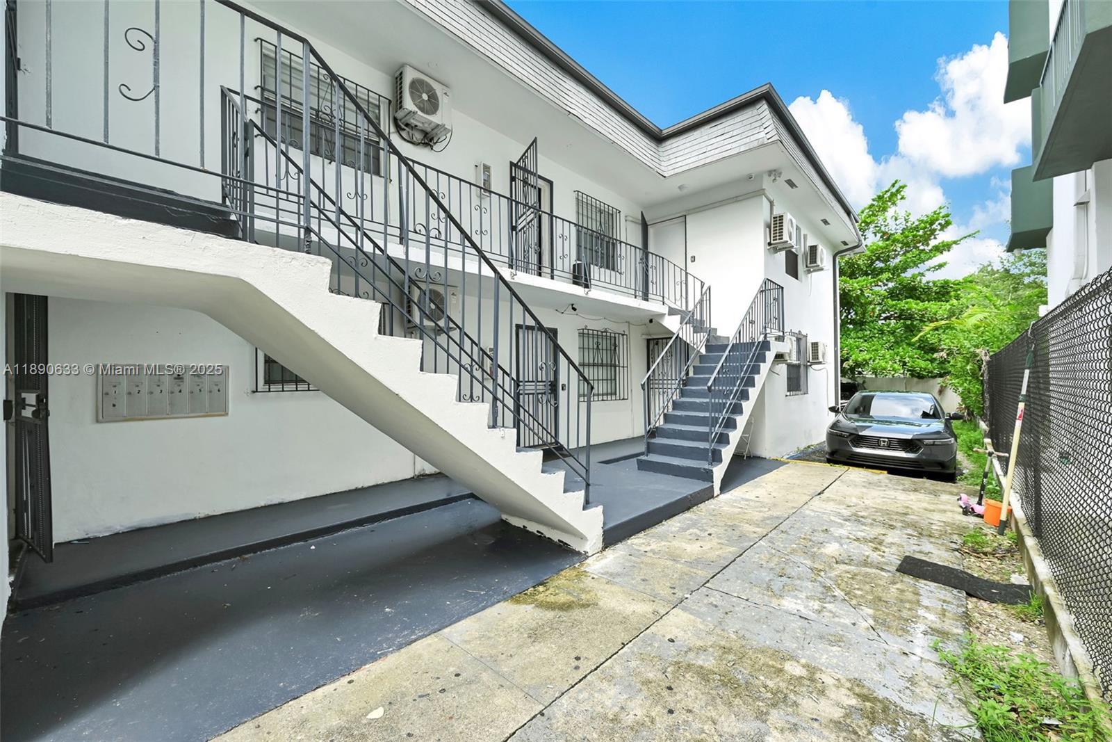 CITY OF MIAMI SOUTH - Residential Income