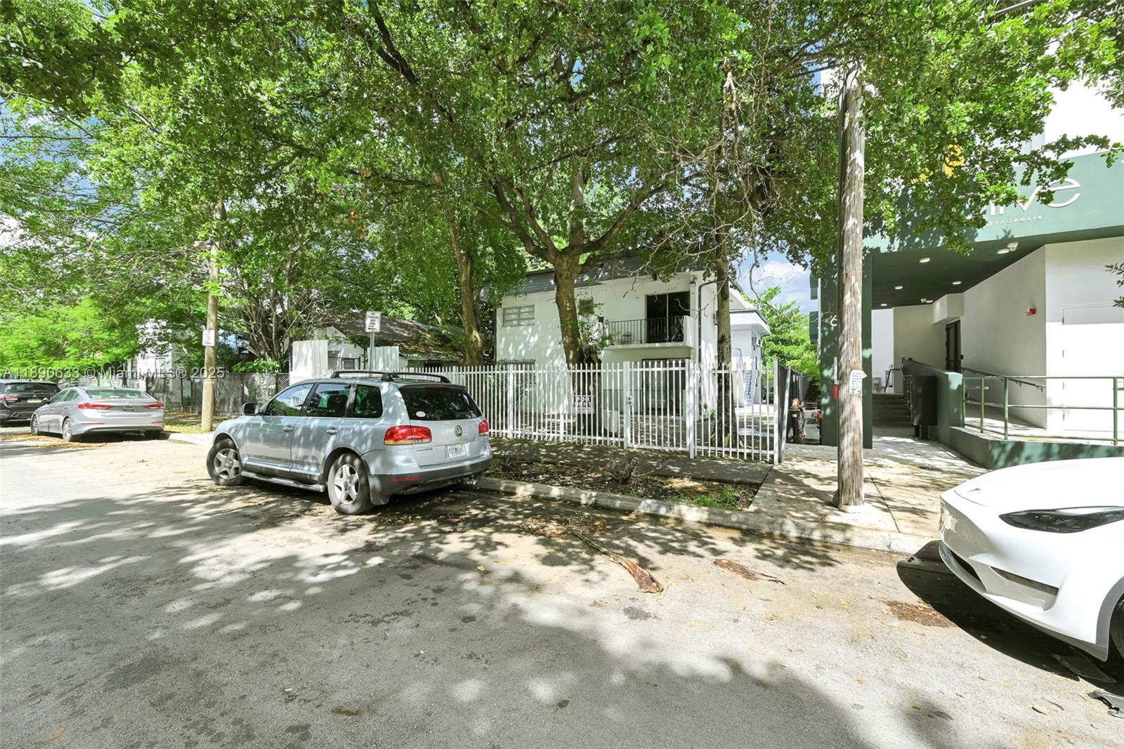 CITY OF MIAMI SOUTH - Residential Income