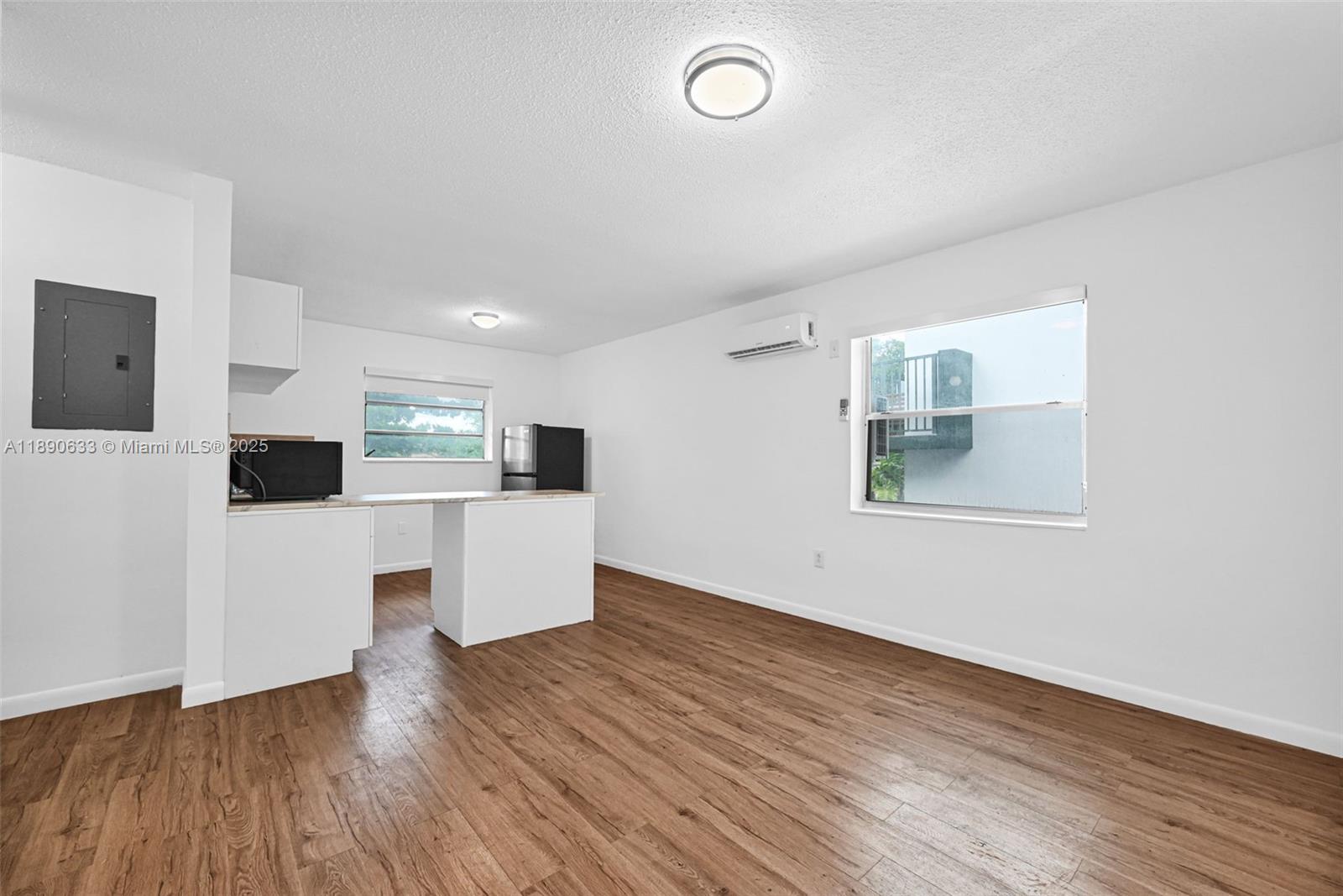 CITY OF MIAMI SOUTH - Residential Income
