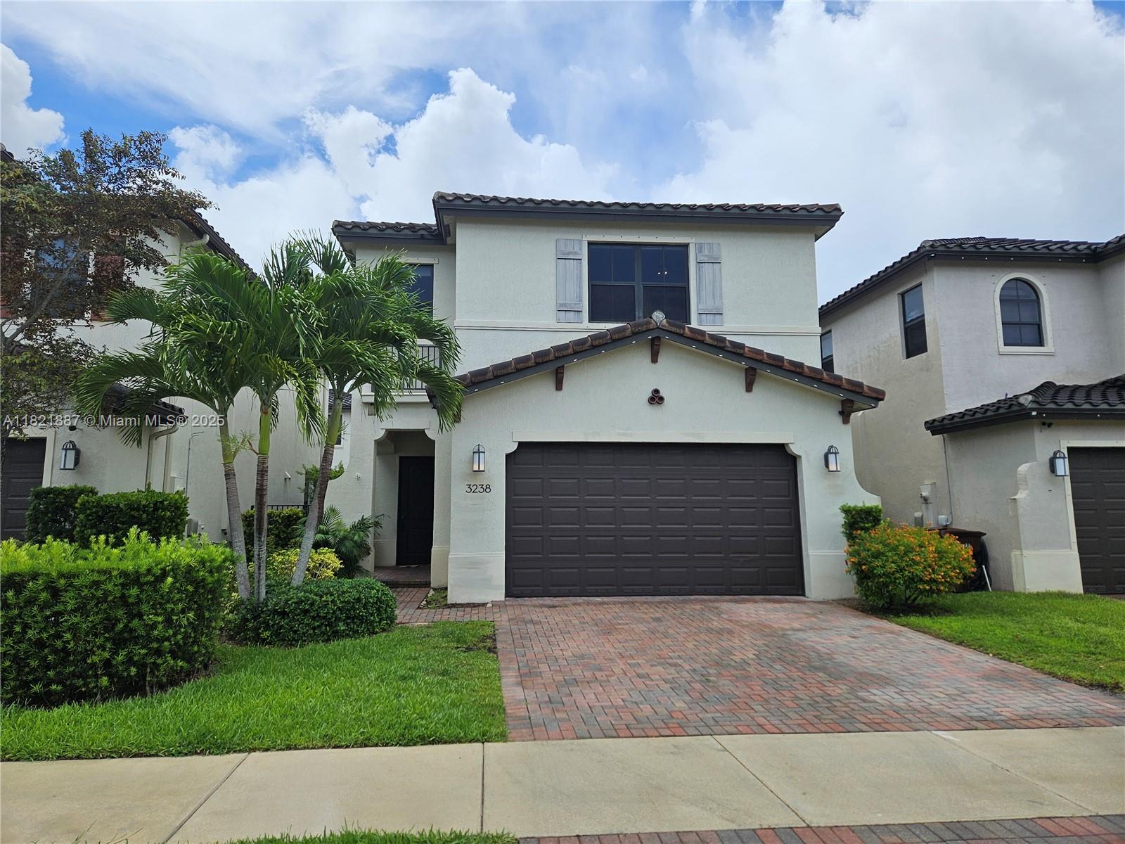 3238 W 96th Pl, Hialeah, FL, 33018/$685,000 1 3238 W 96th Pl
