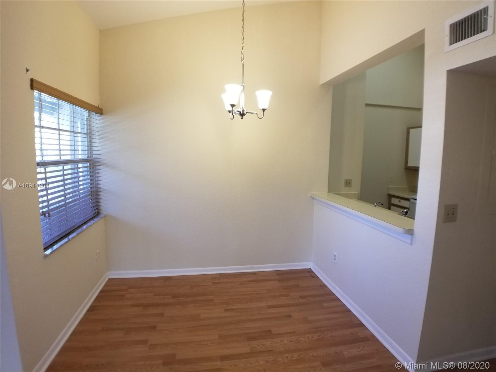 LAKEVIEW CLUB CONDO - Residential Lease