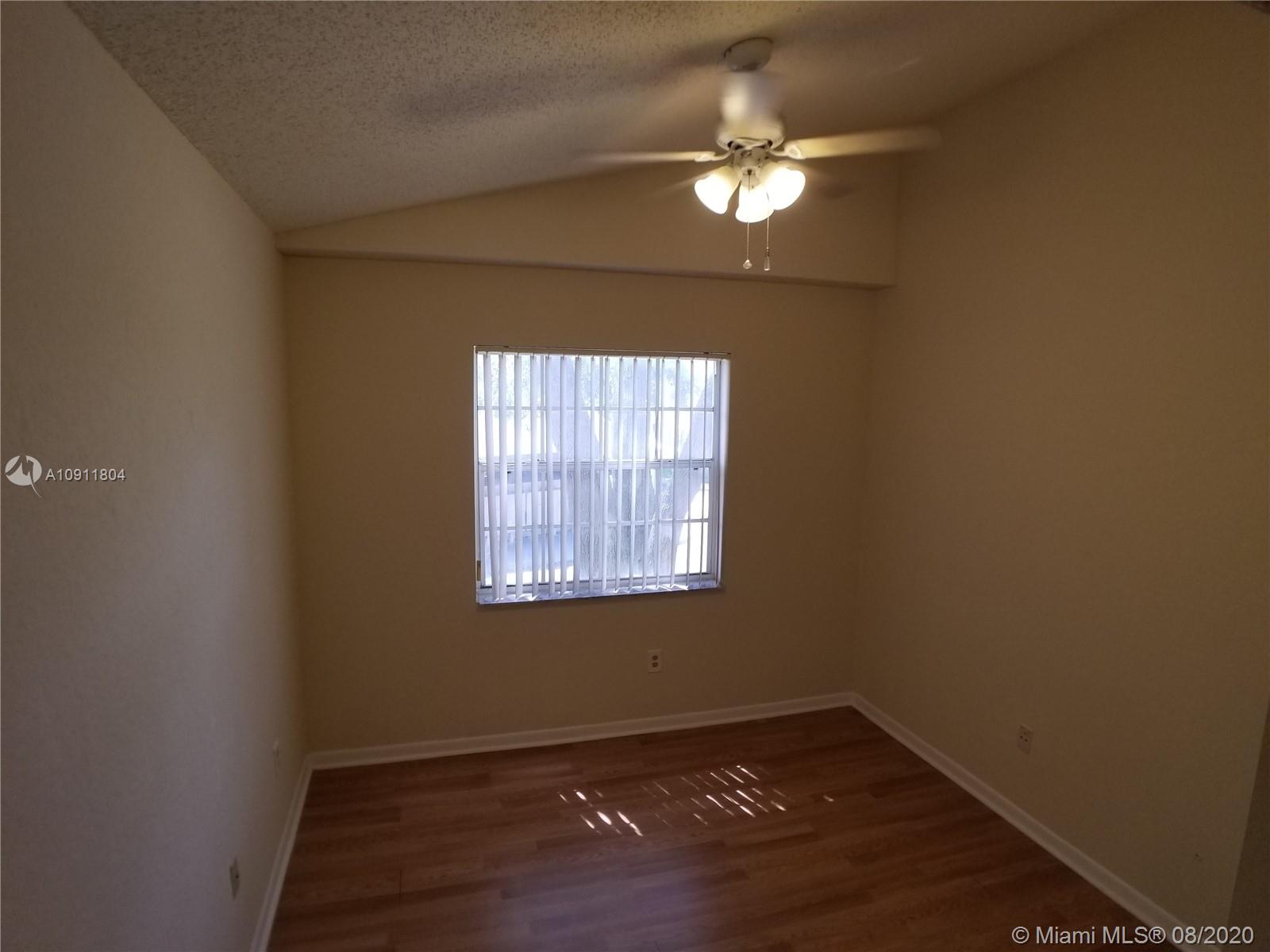 LAKEVIEW CLUB CONDO - Residential Lease