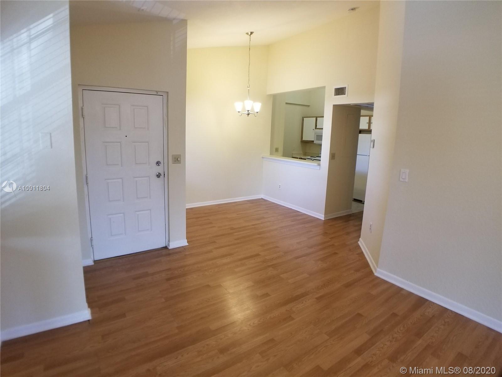 LAKEVIEW CLUB CONDO - Residential Lease