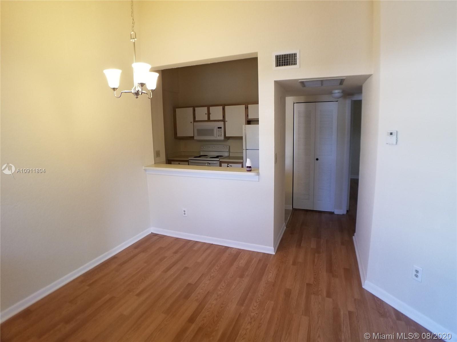 LAKEVIEW CLUB CONDO - Residential Lease